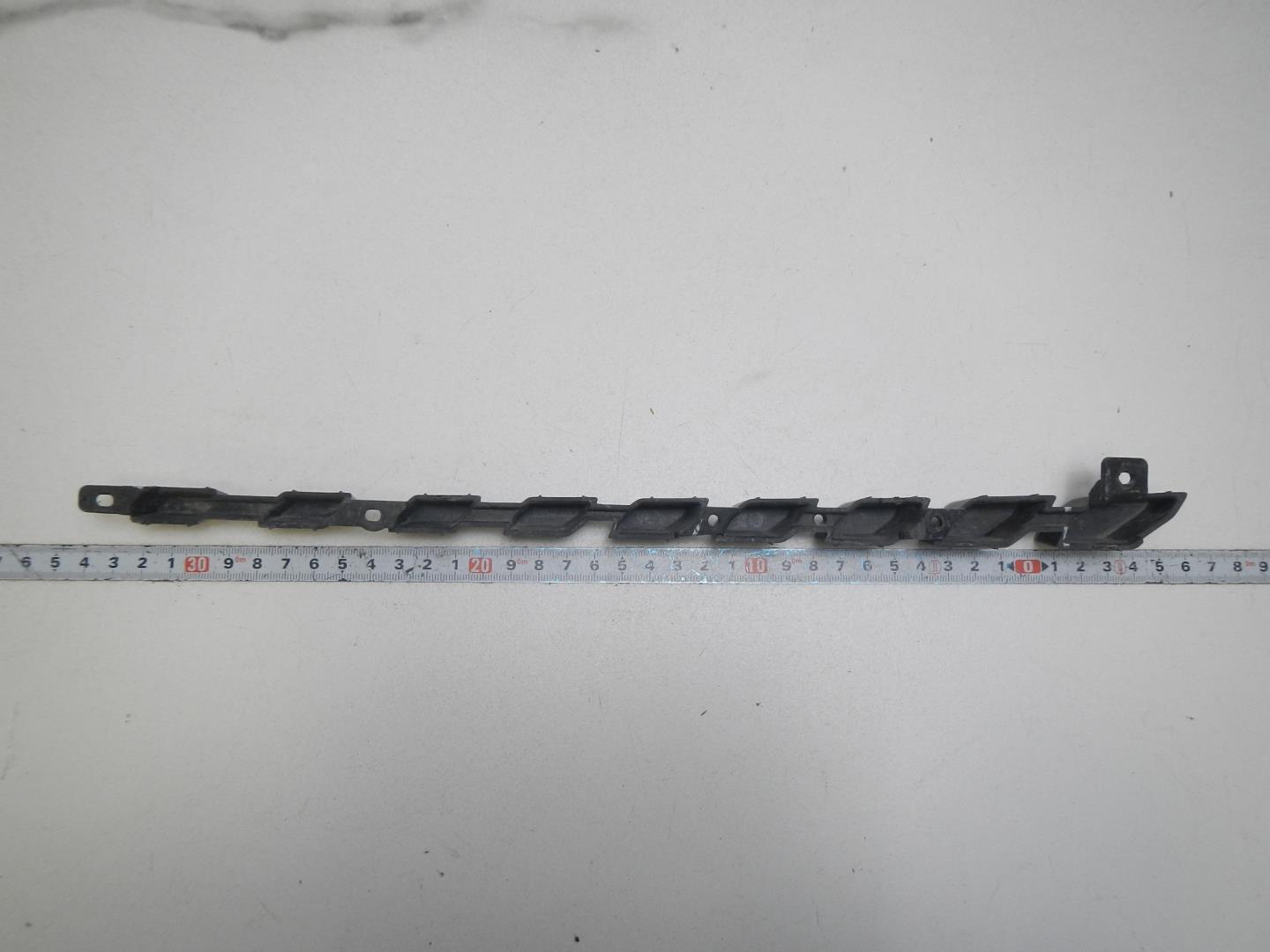 Накладка на решетку радиатора