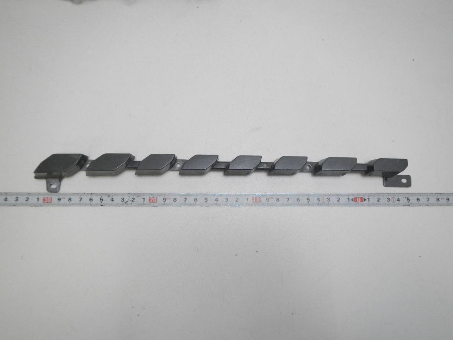 Накладка на решетку радиатора