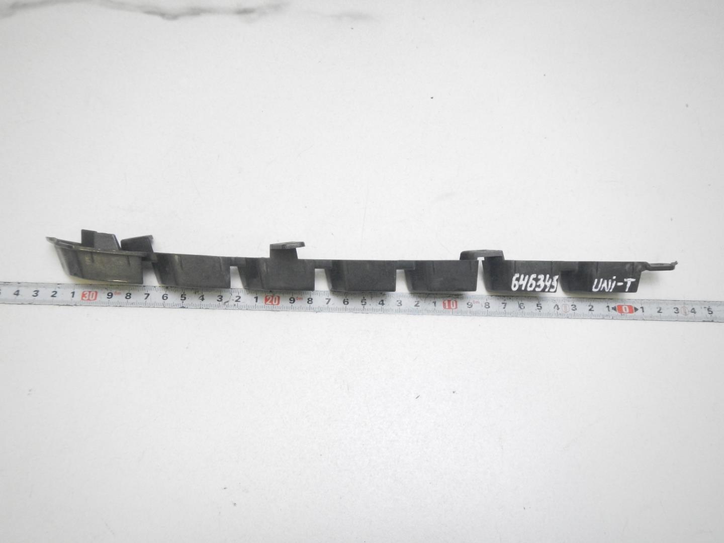 Накладка на решетку радиатора