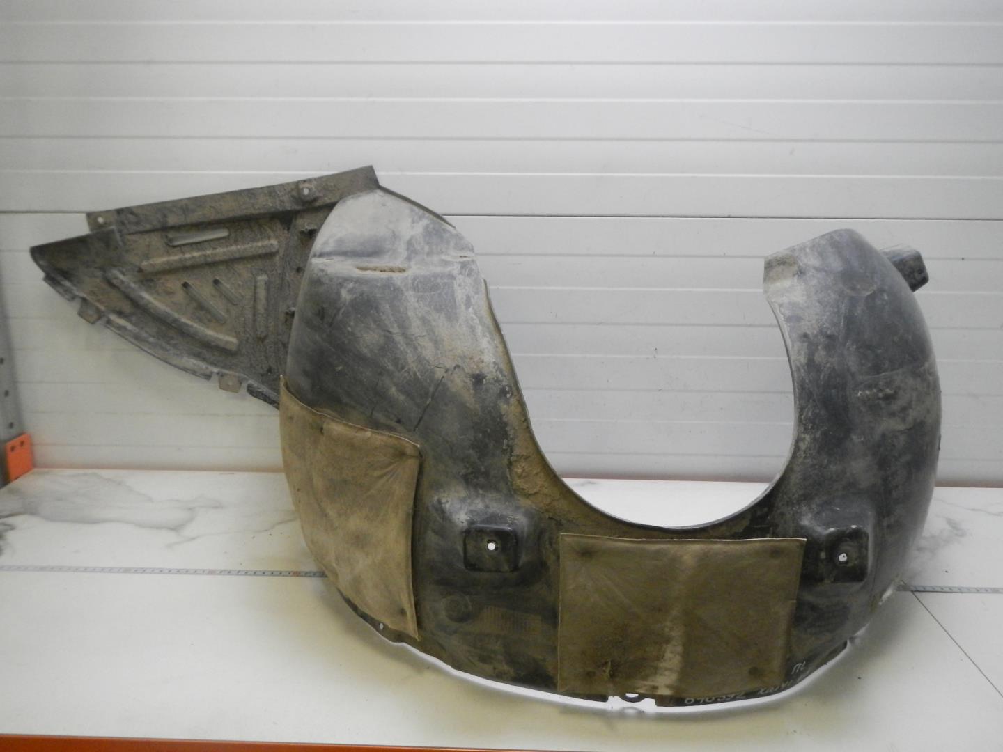 Локер передний левый