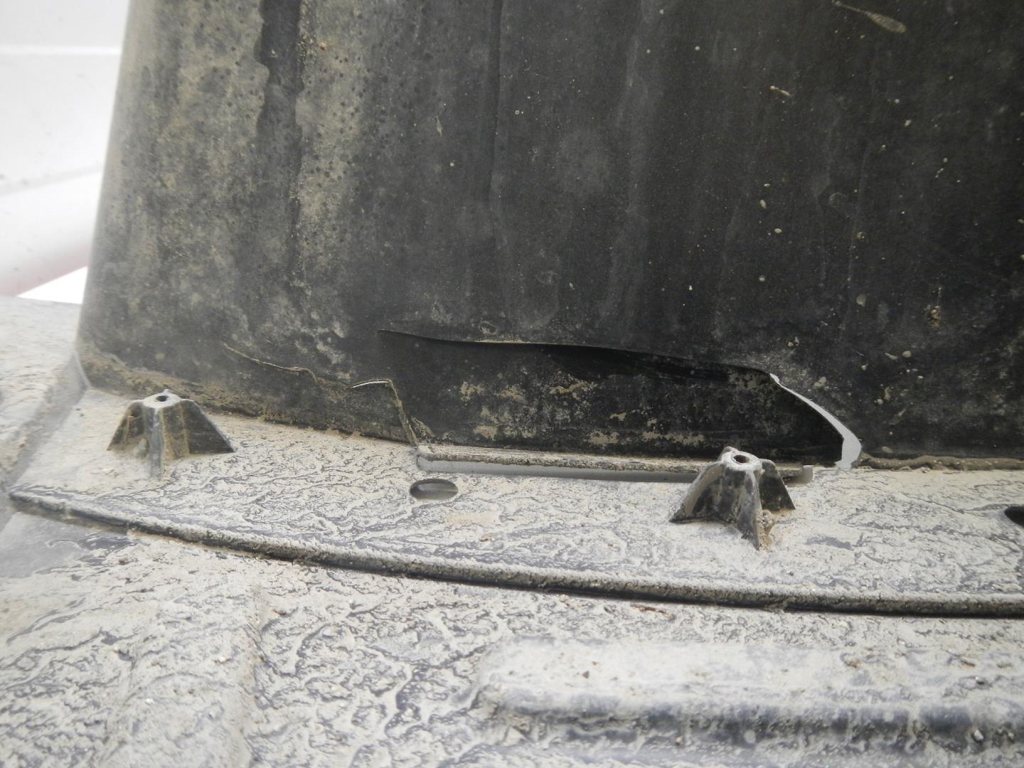 Локер передний левый