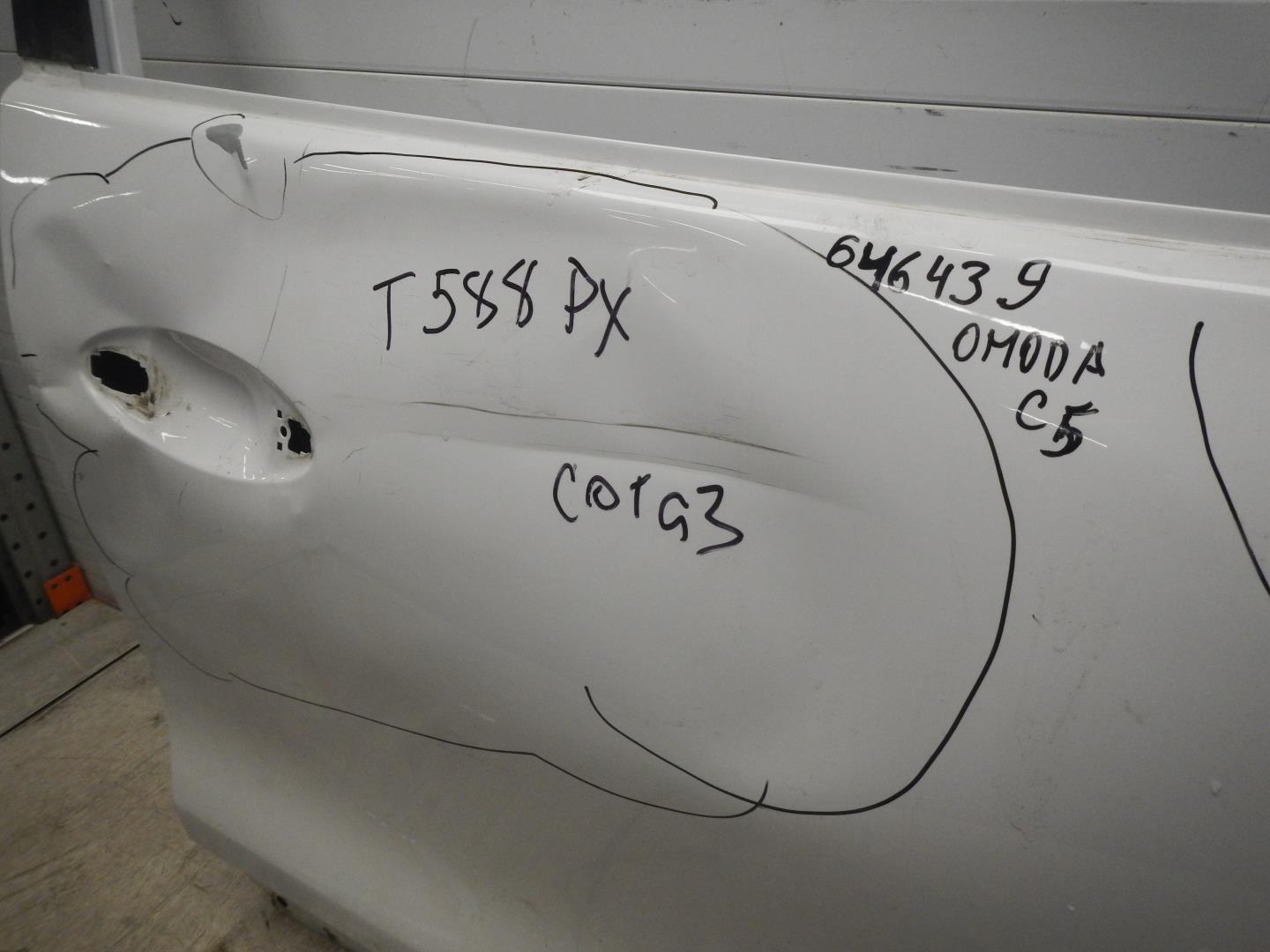 Дверь передняя правая