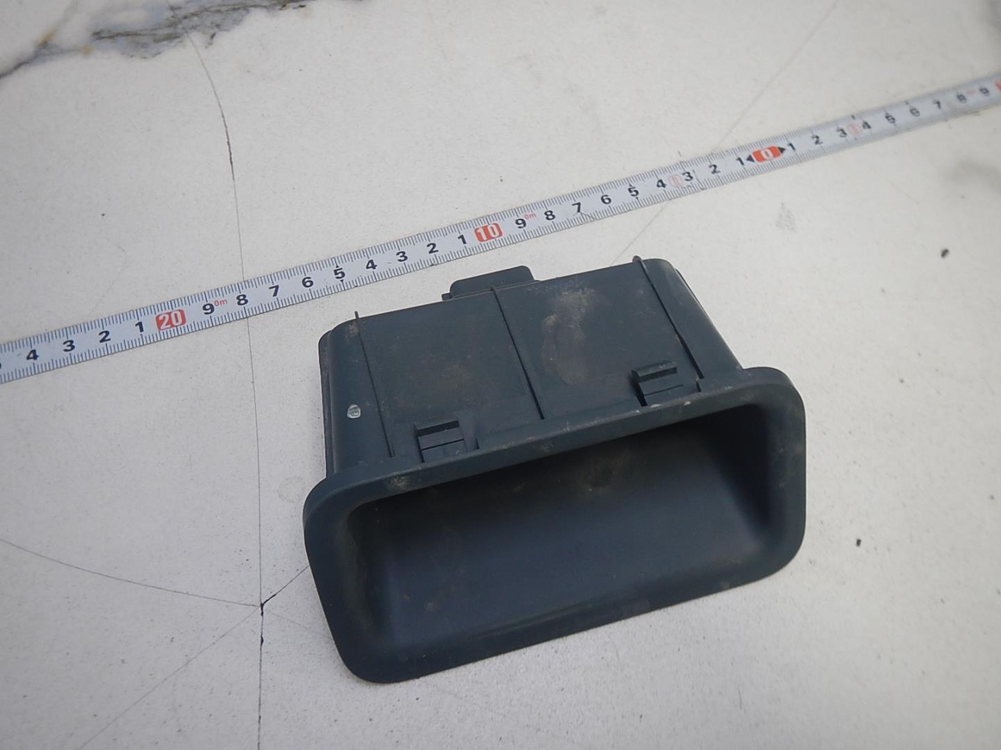 Ручка открывания багажника