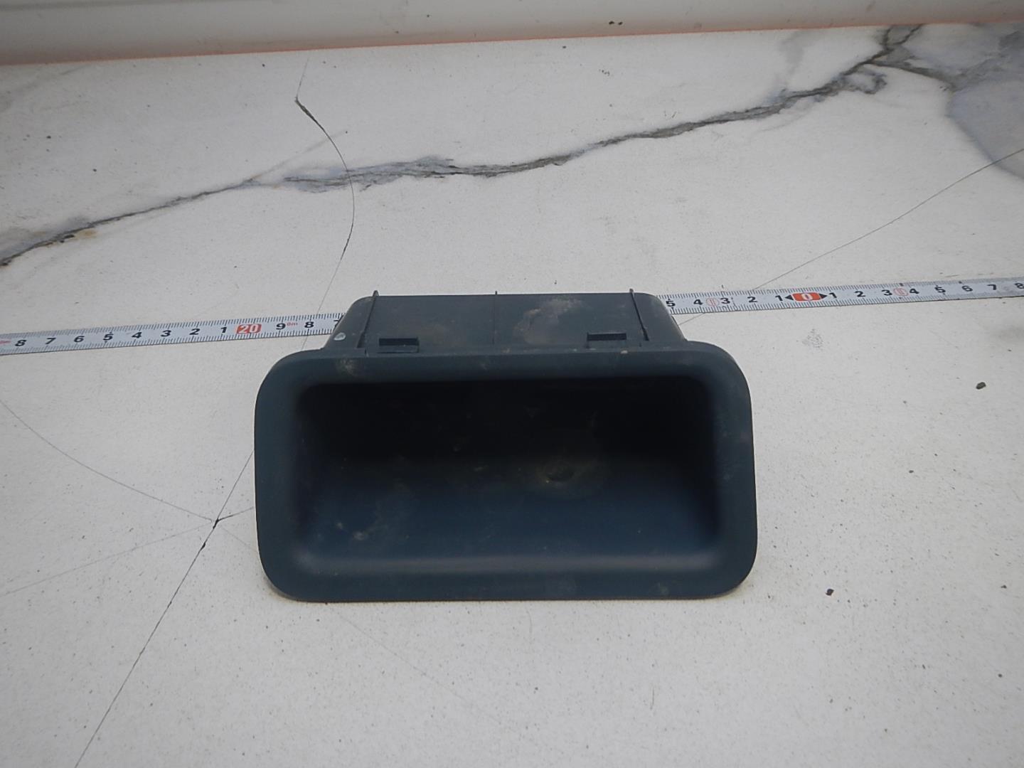 Ручка открывания багажника