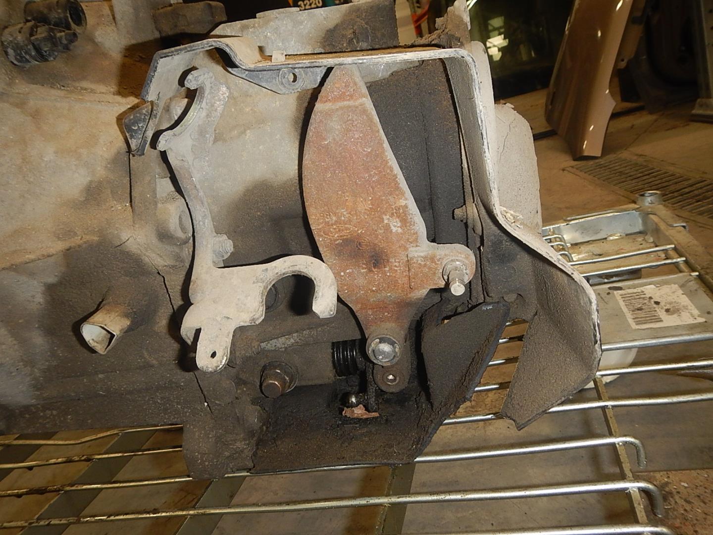 МКПП (механическая коробка переключения передач)