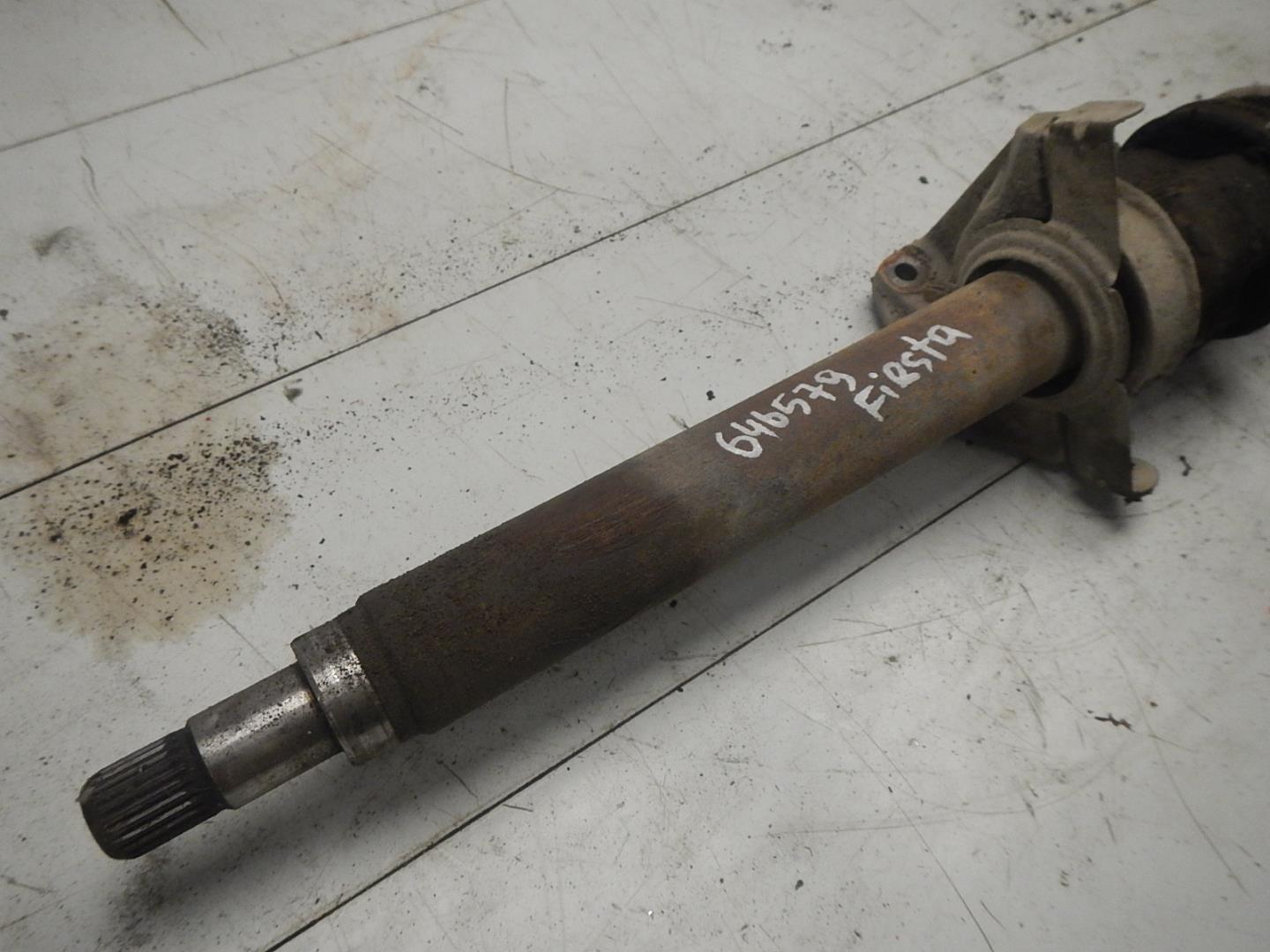 Полуось передняя правая