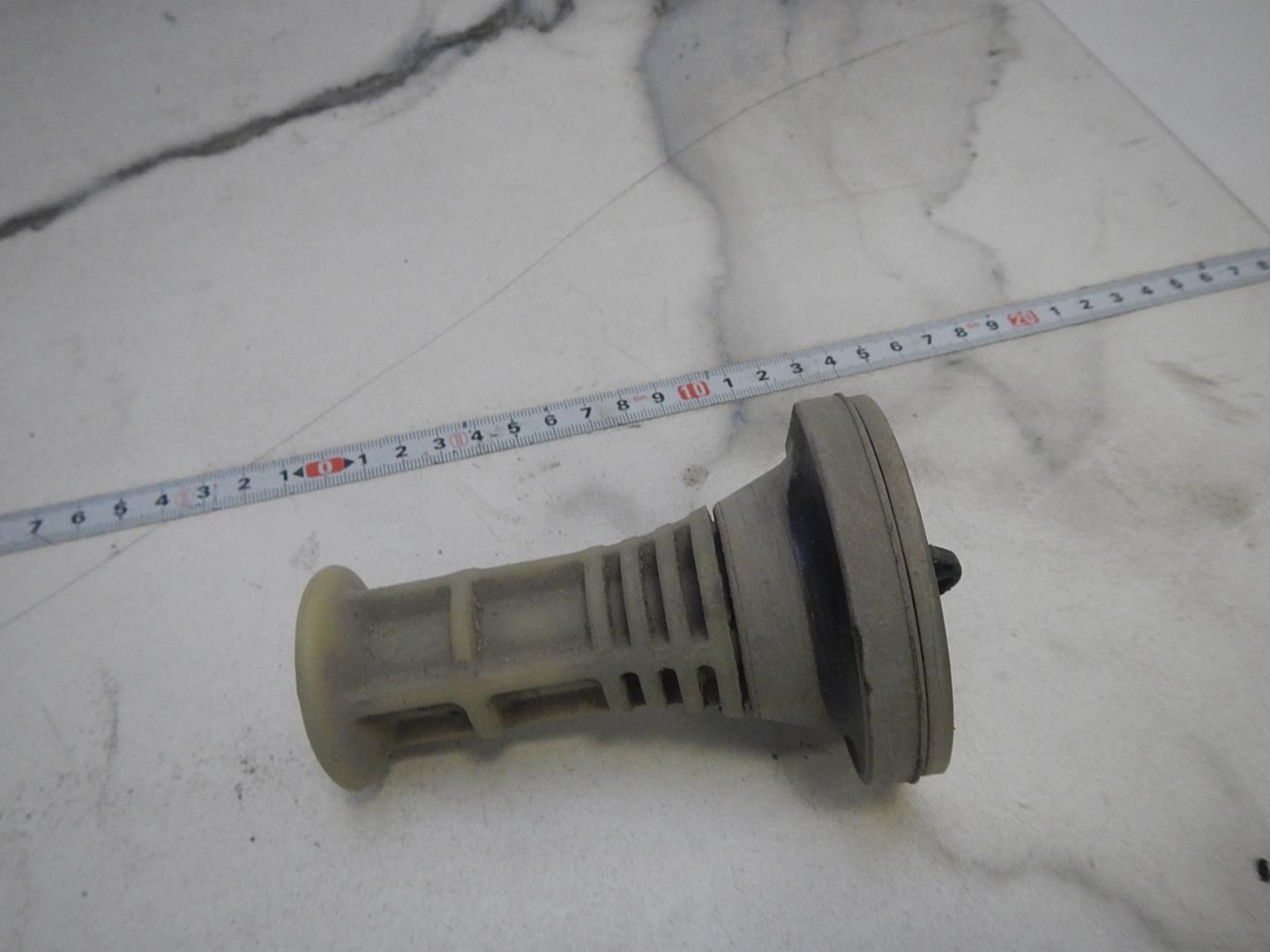 Опора заднего амортизатора