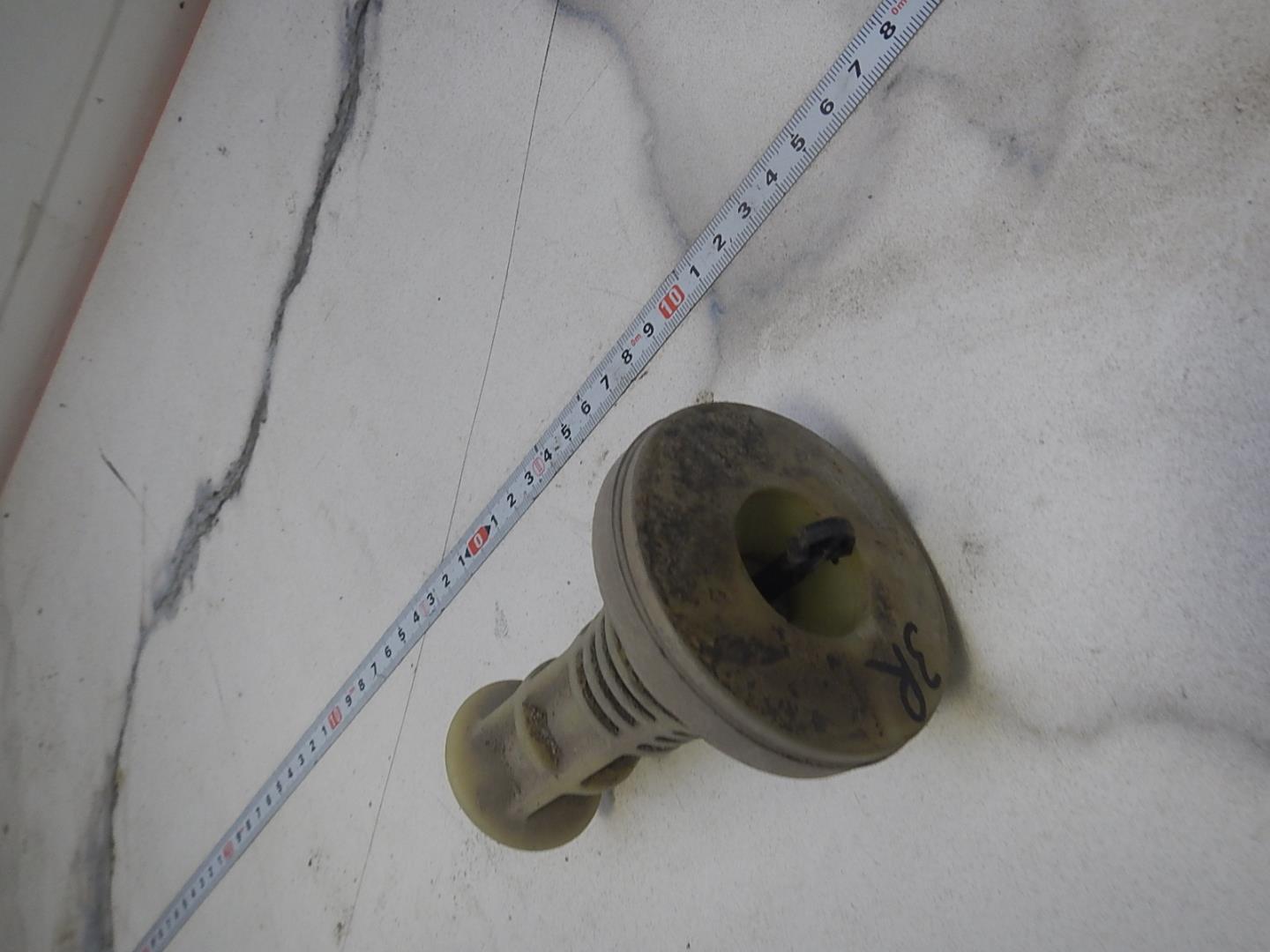 Опора заднего амортизатора