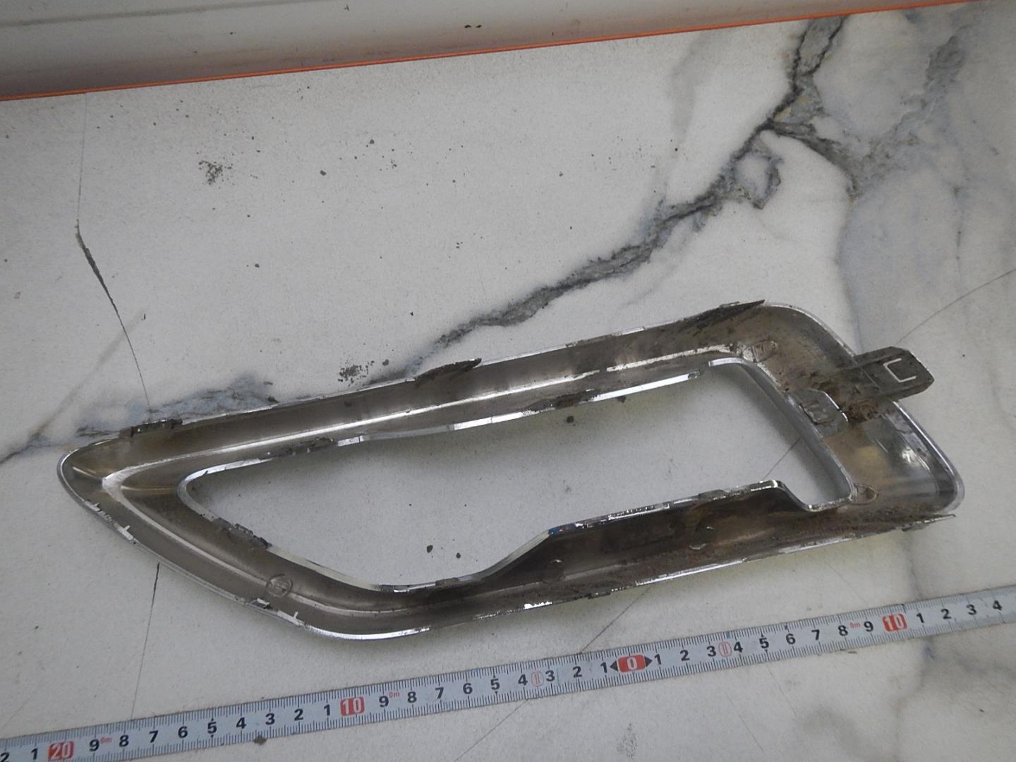 Накладка заднего бампера левая