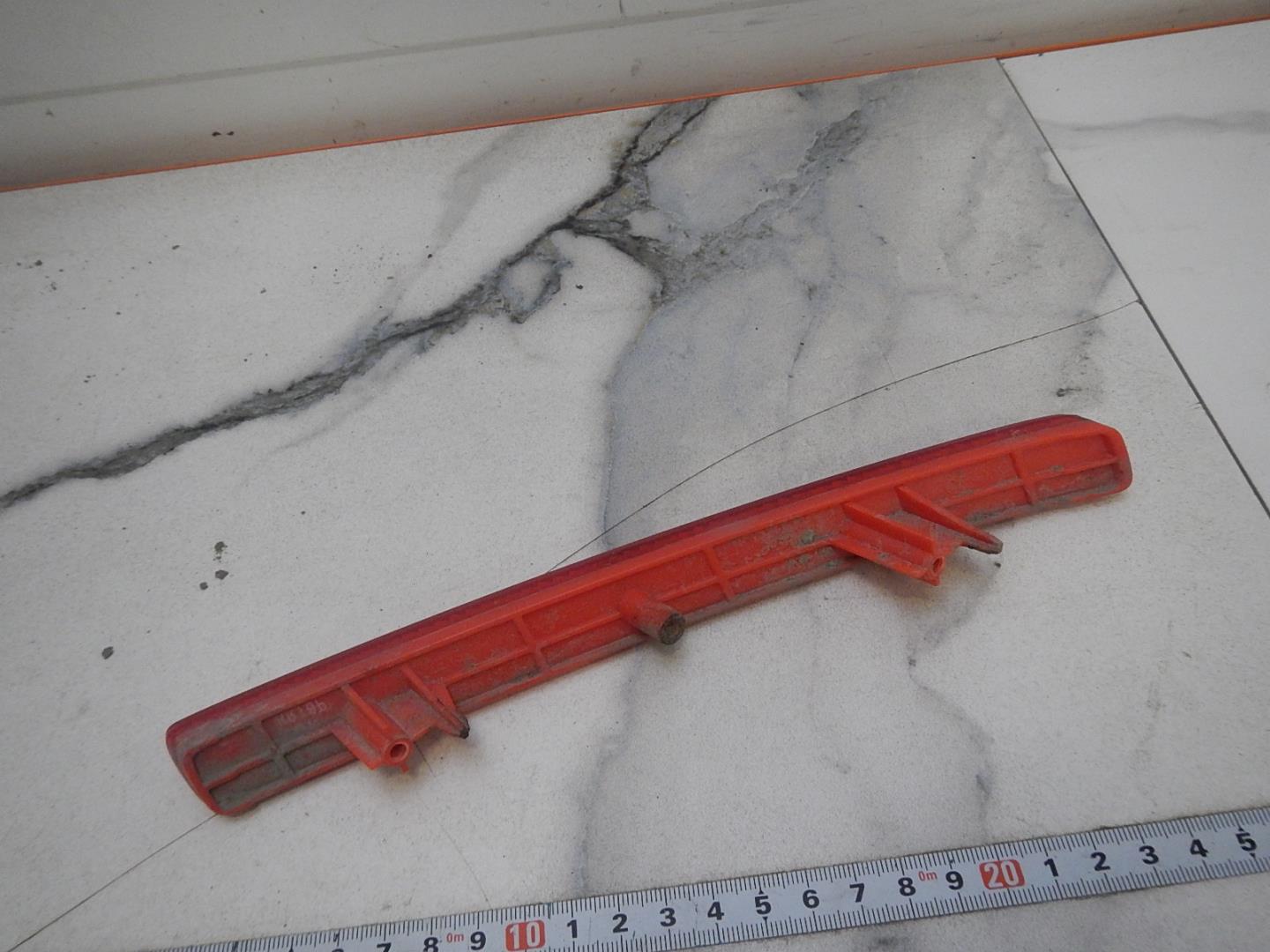 Отражатель в бампер задний левый