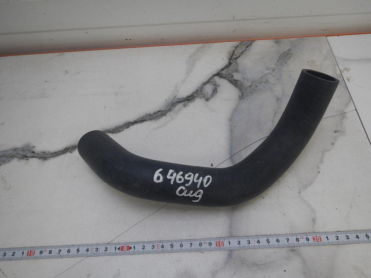 Патрубок радиатора