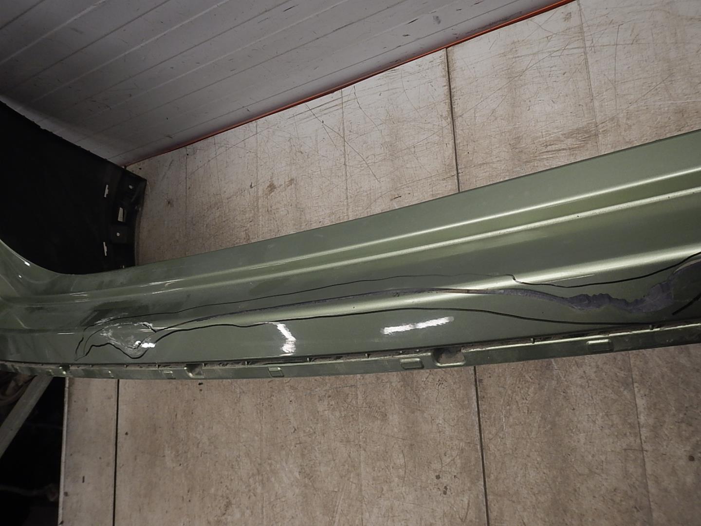 Бампер задний