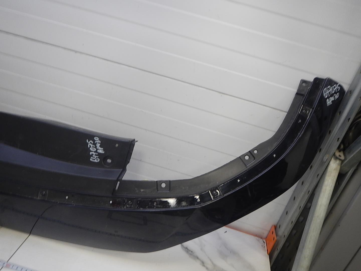 Накладка переднего бампера