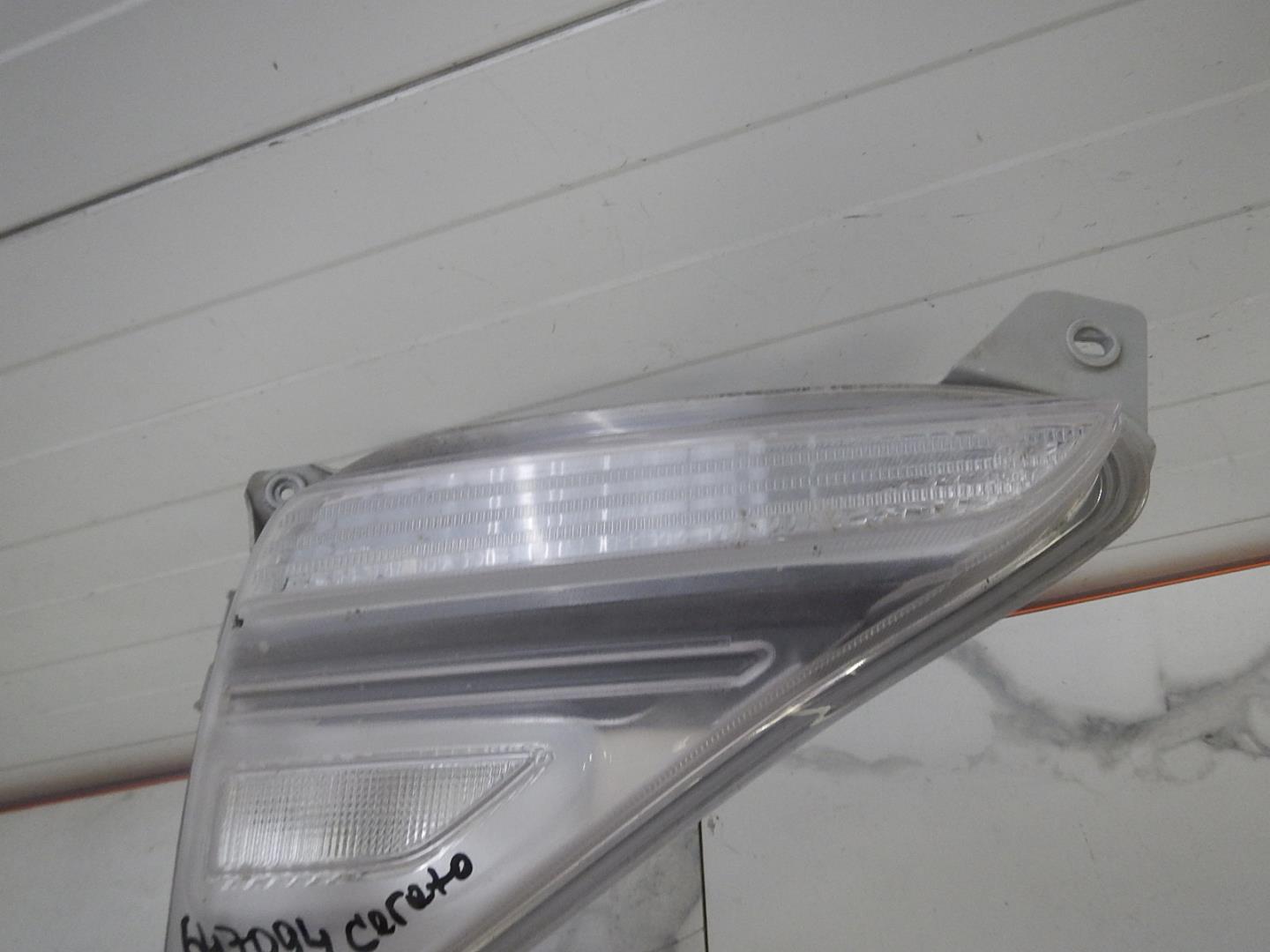 Фонарь задний противотуманный