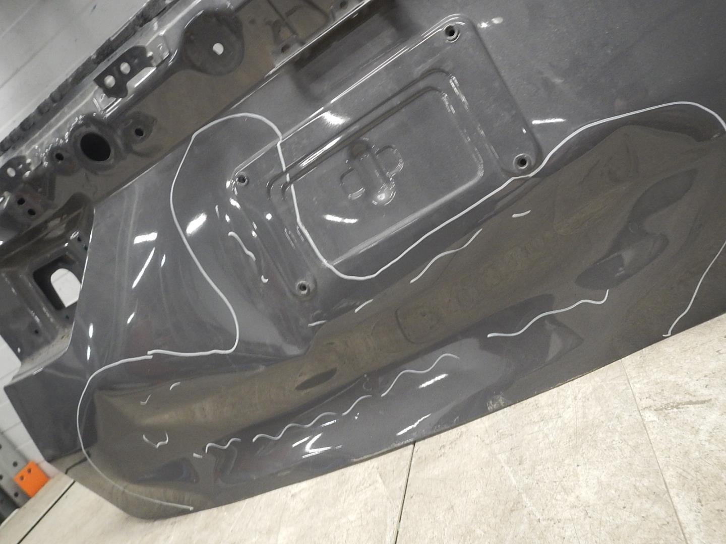 Дверь багажника