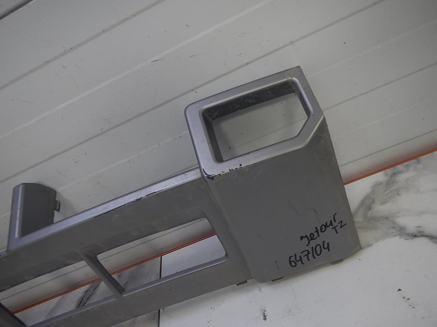 Накладка переднего бампера