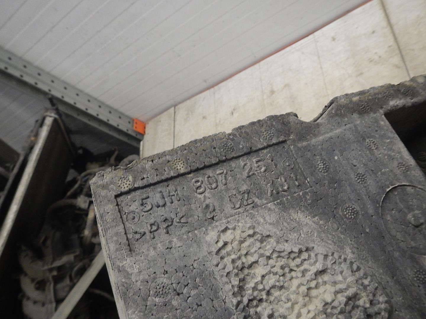 Наполнитель заднего бампера