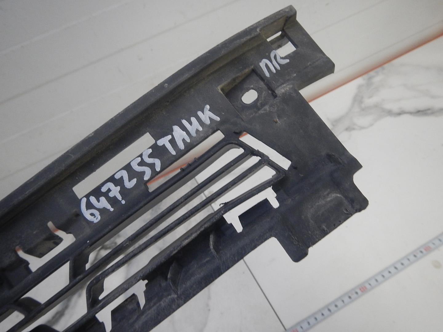 Решетка в бампер правая