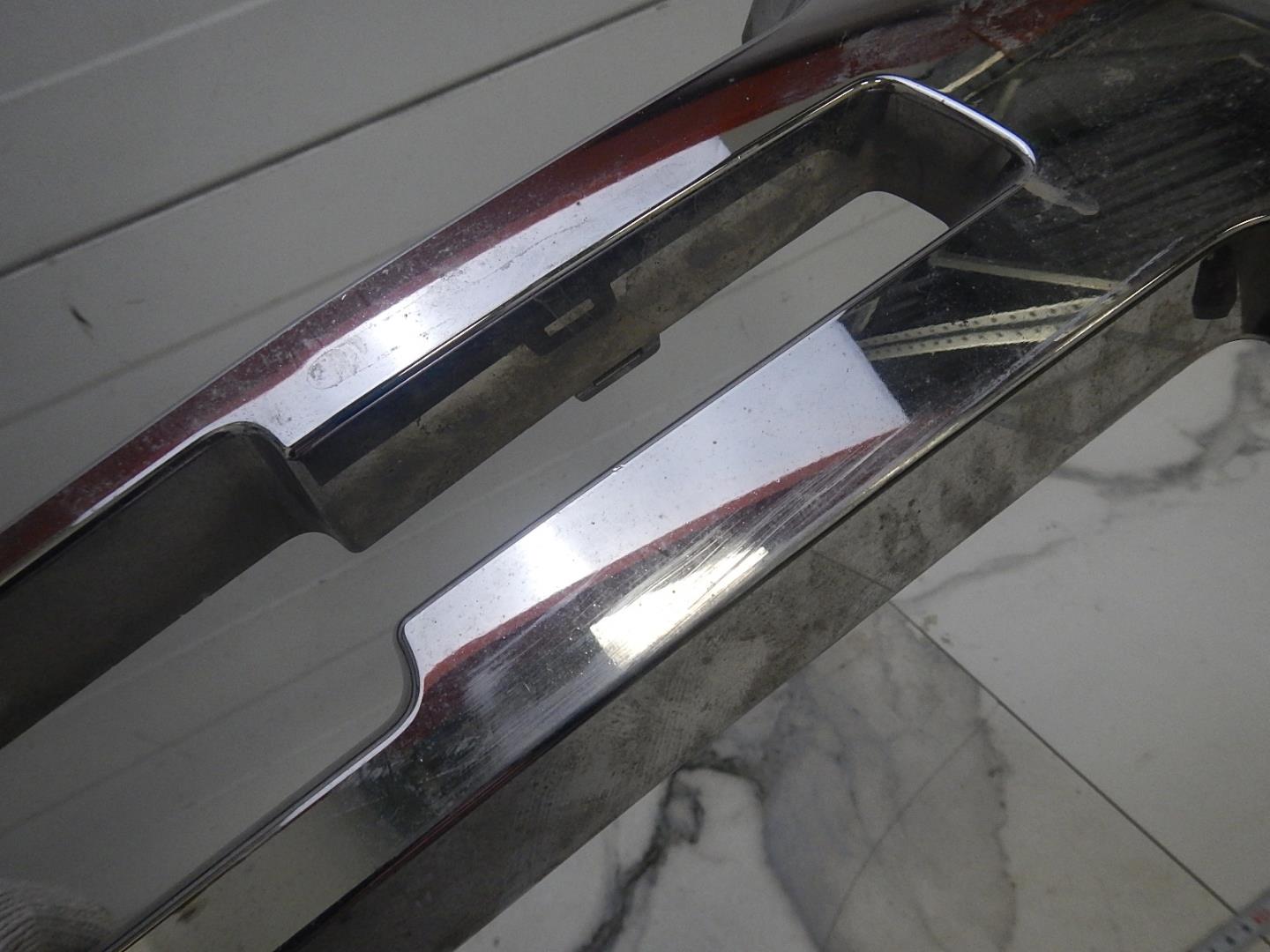 Накладка на решетку радиатора