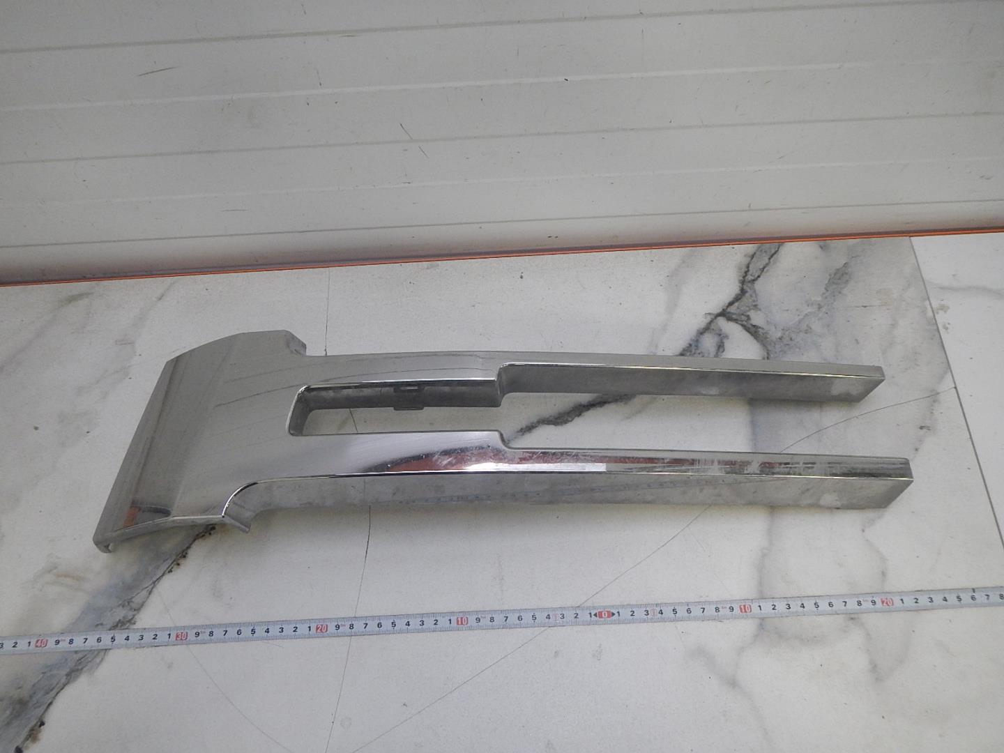 Накладка на решетку радиатора