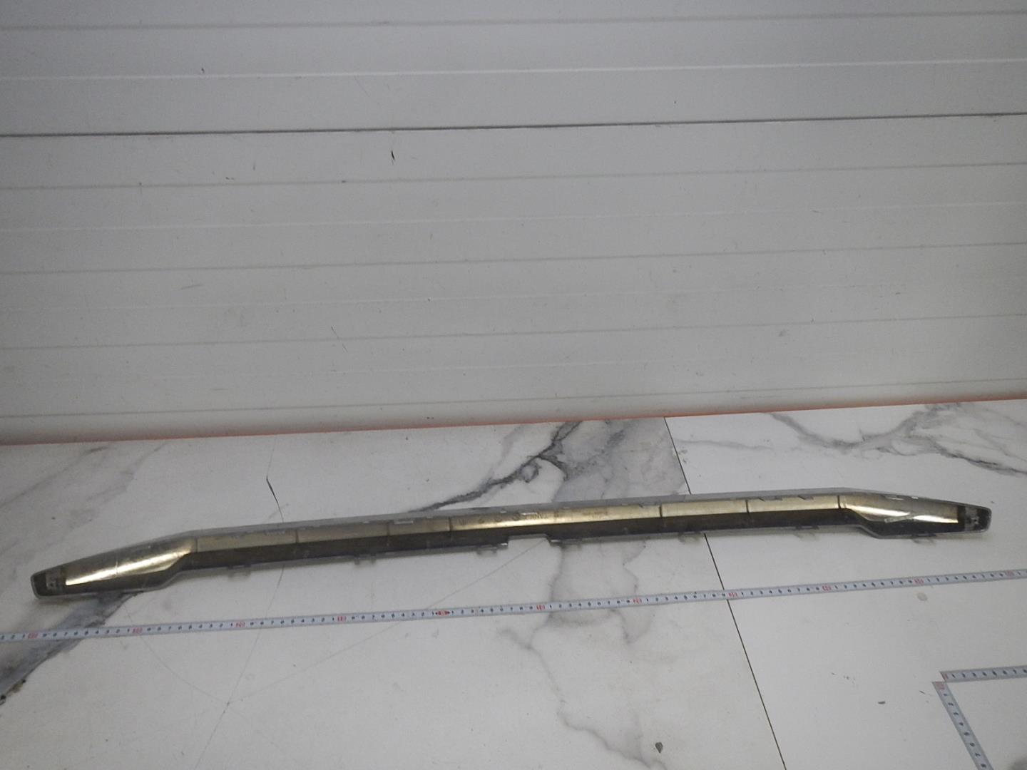 Накладка на решетку радиатора