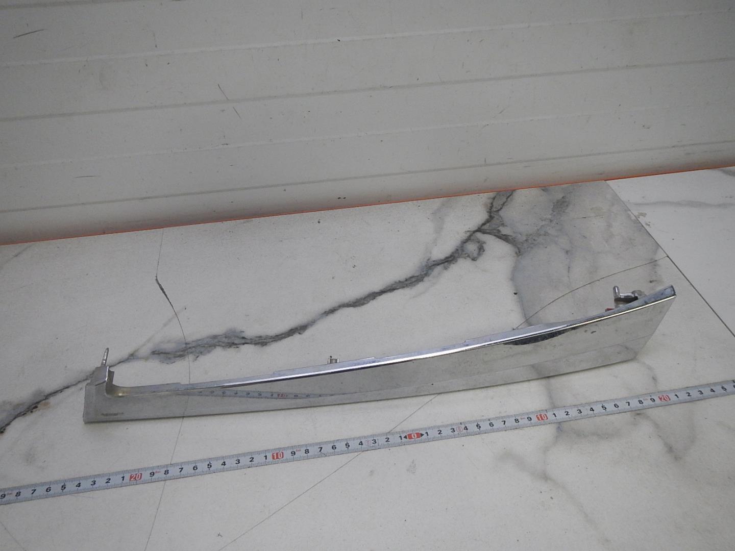 Накладка на решетку радиатора