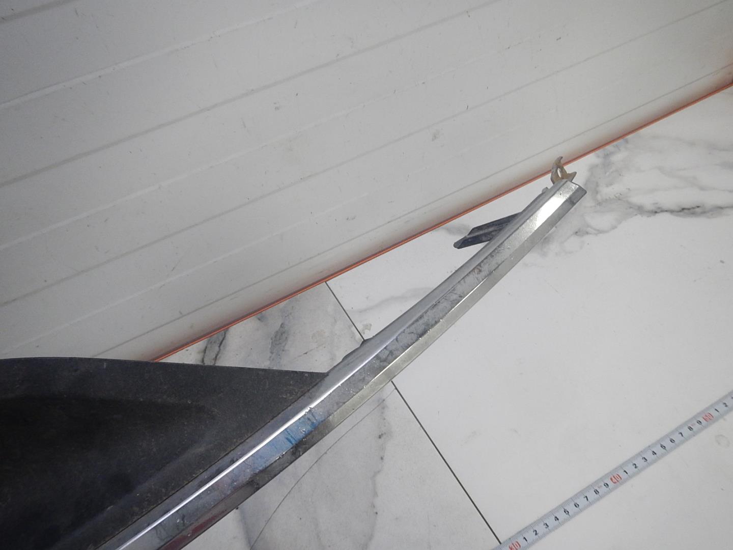 Решетка в бампер правая