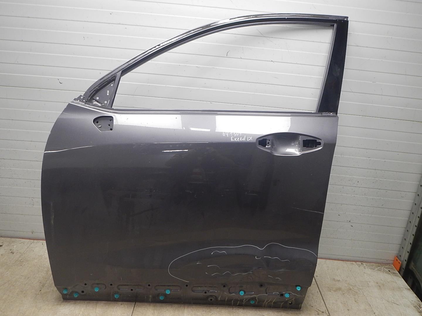 Дверь передняя левая