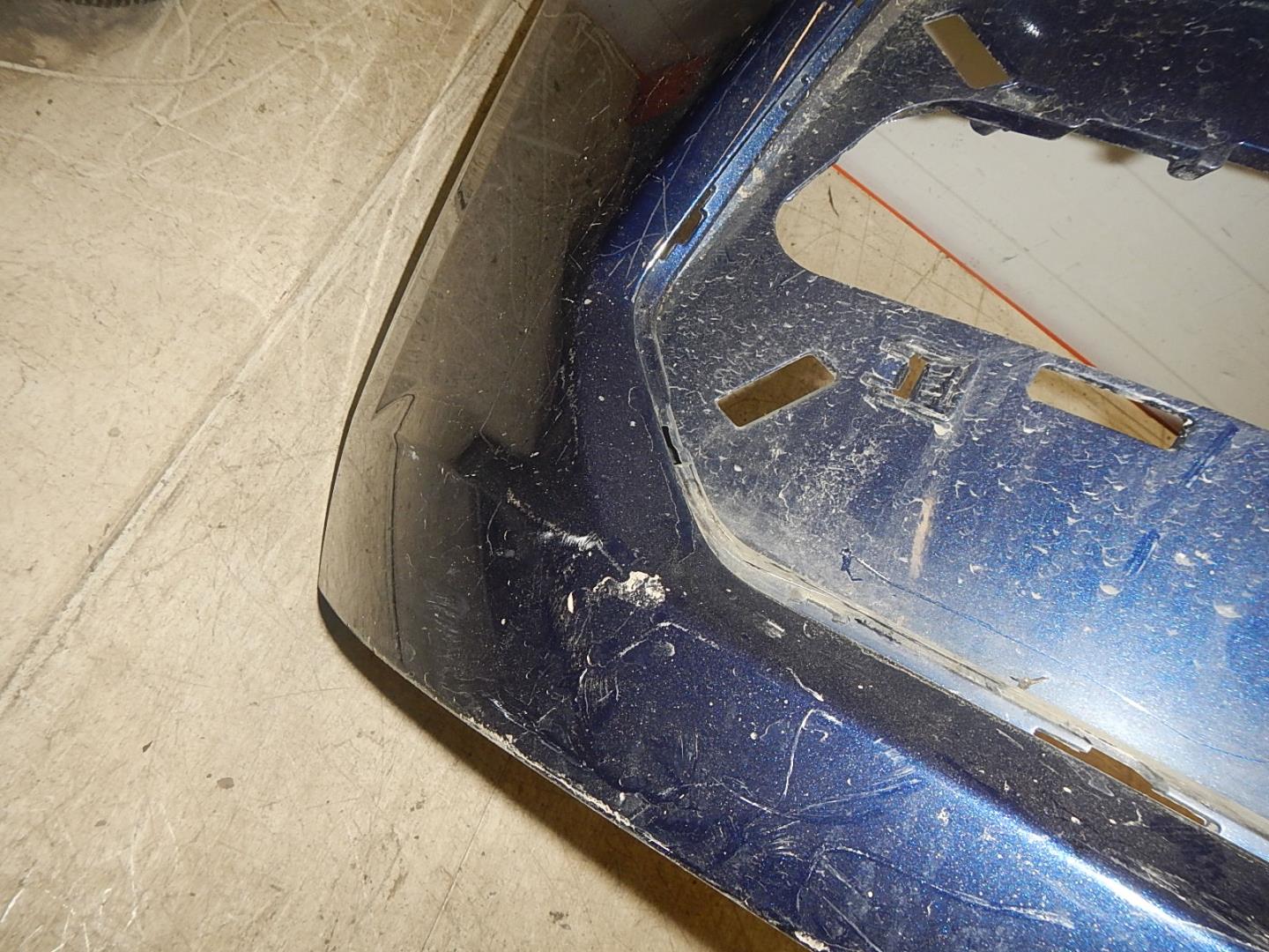 Бампер передний