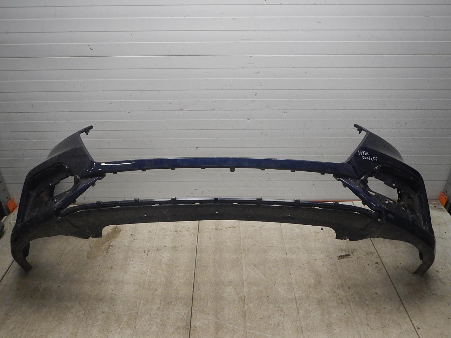 Бампер передний