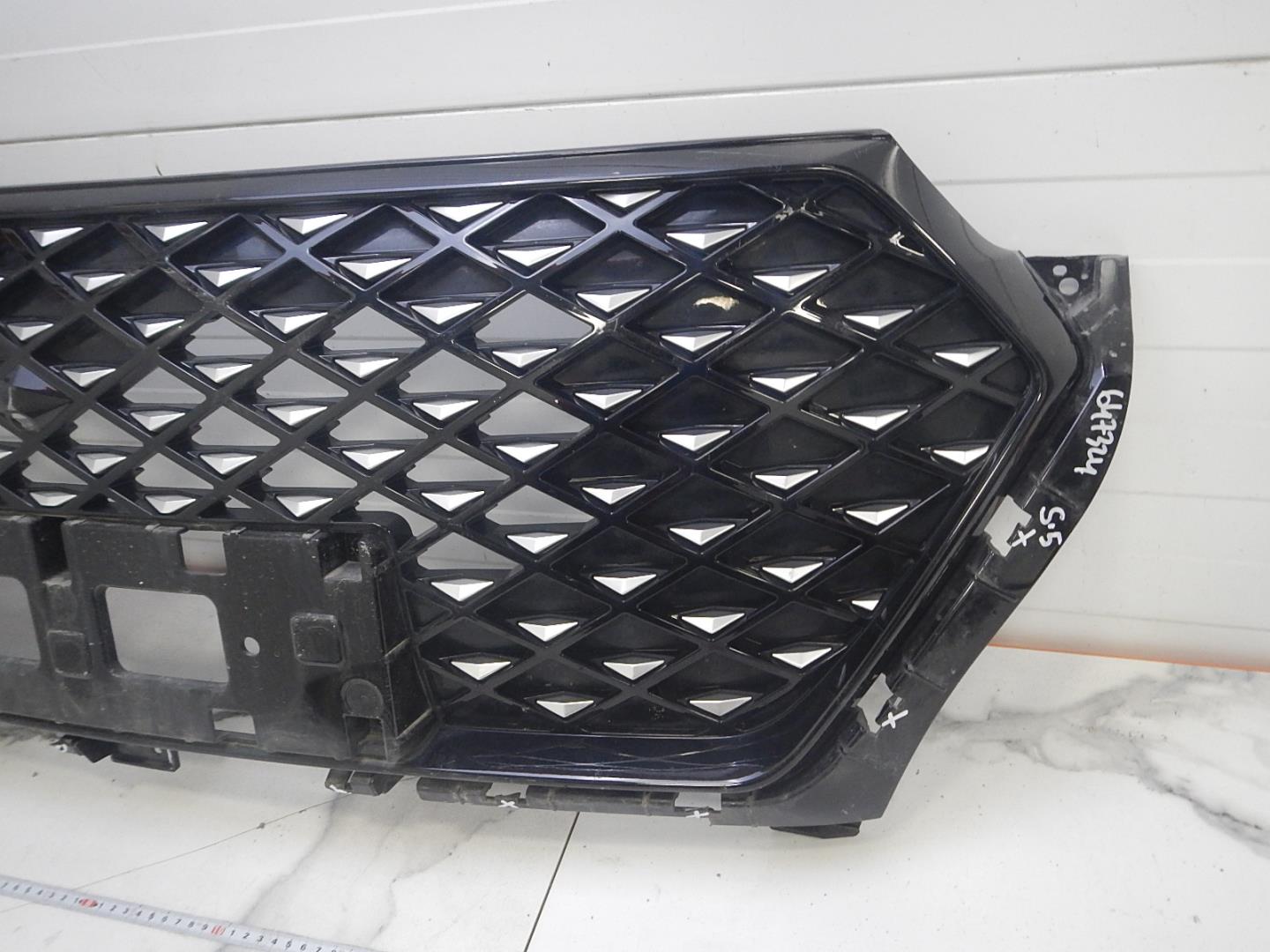 Решетка радиатора