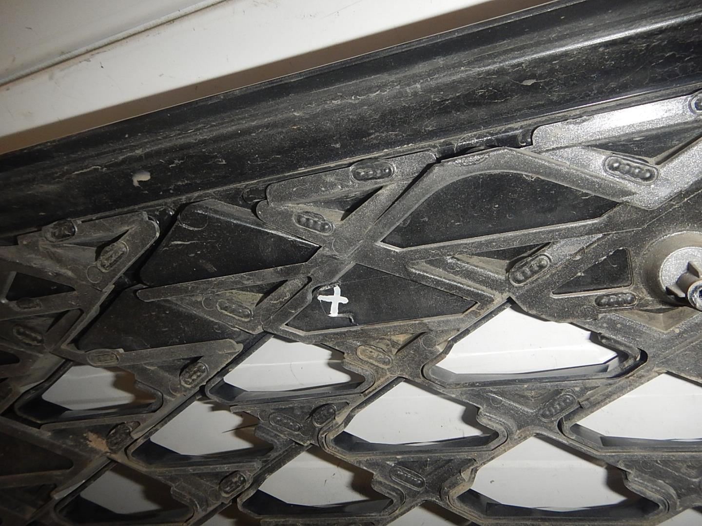 Решетка радиатора