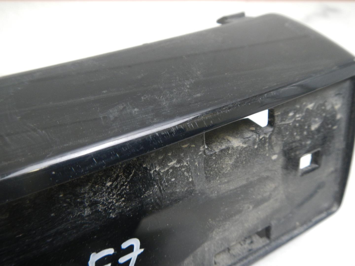 Накладка на решетку радиатора