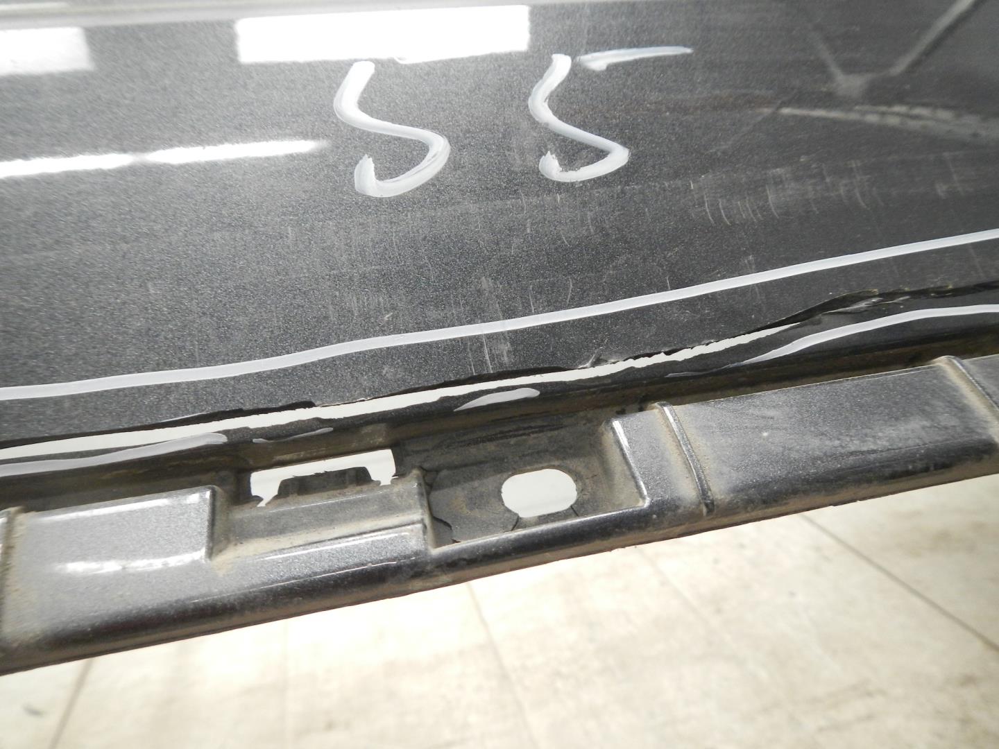 Бампер задний