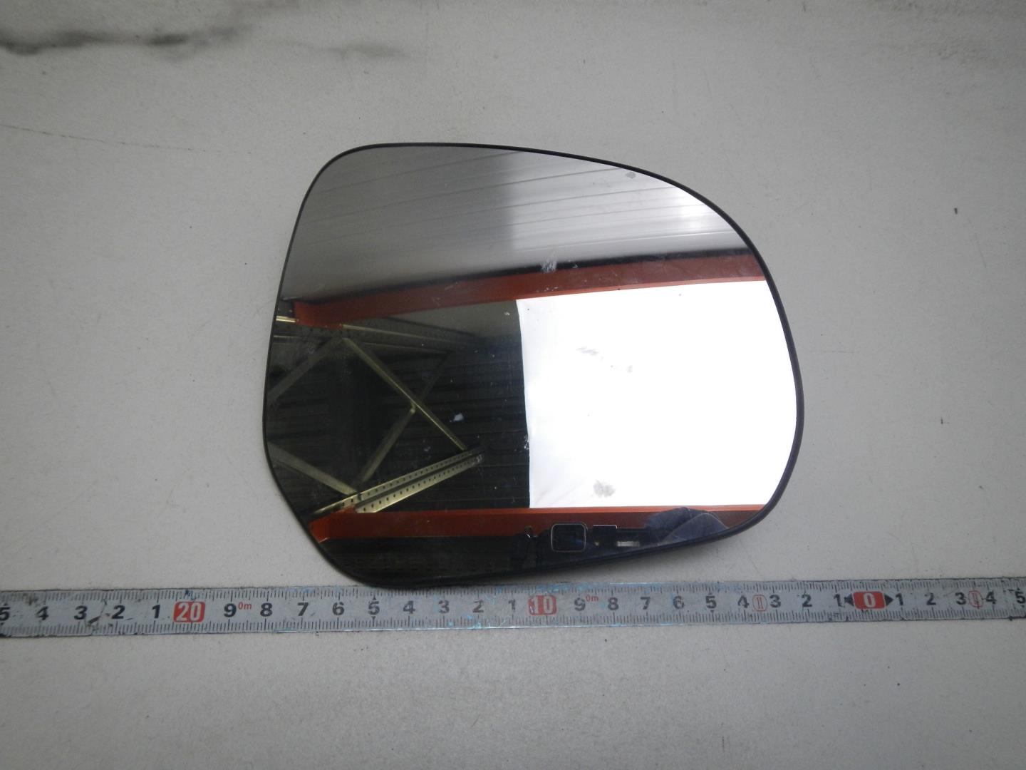 Стекло зеркала электрического правого