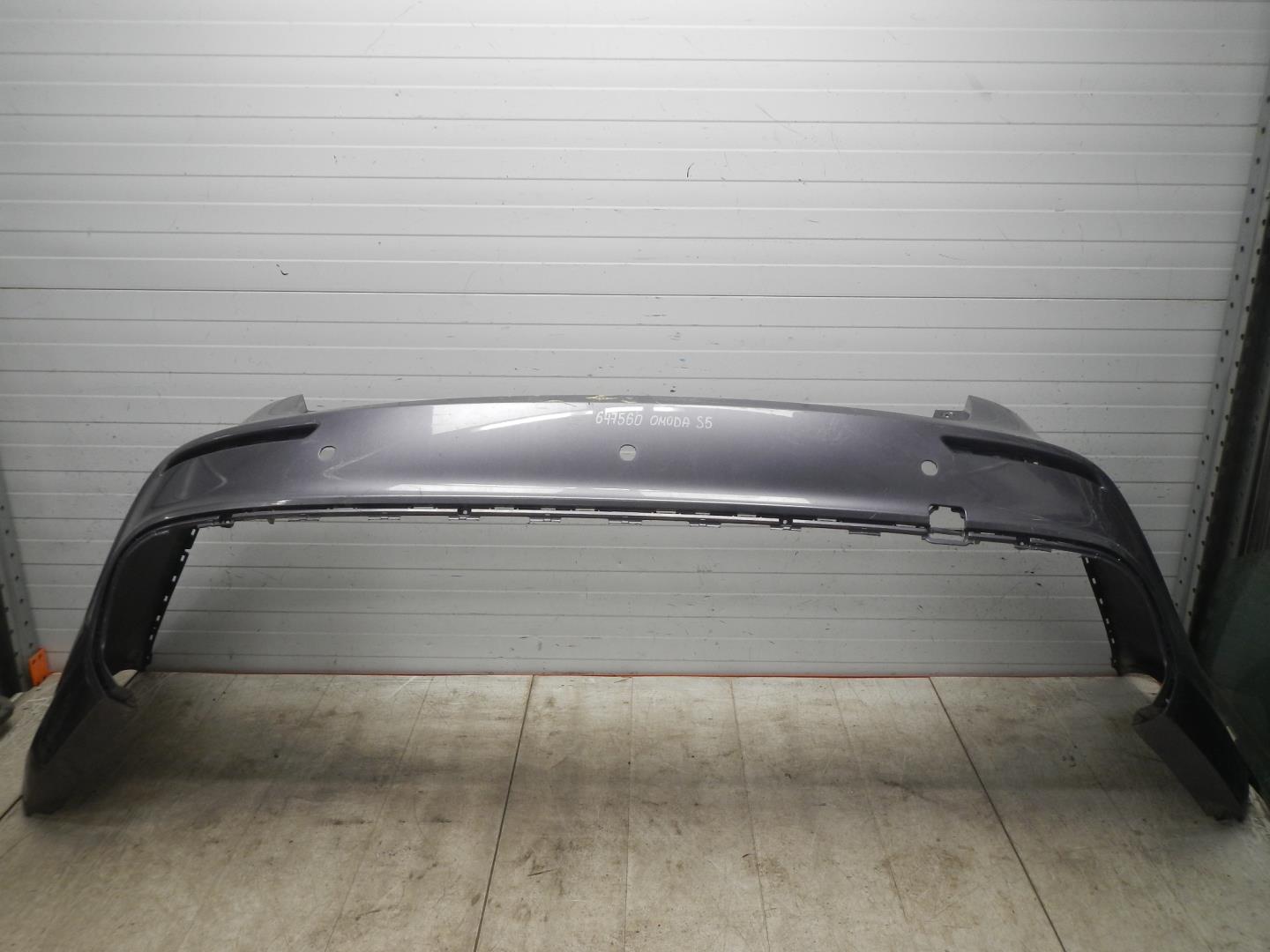 Бампер задний