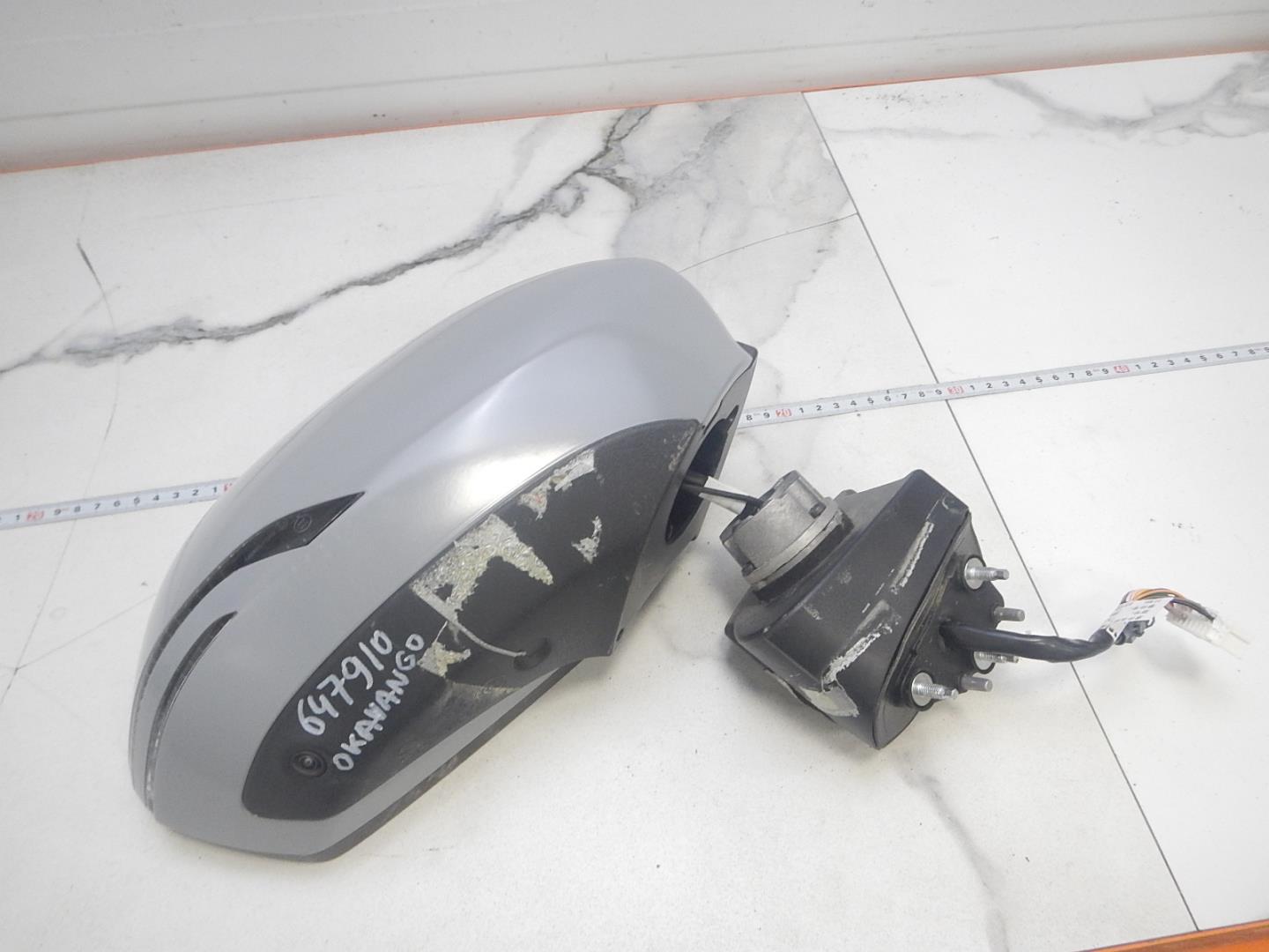 Зеркало правое электрическое