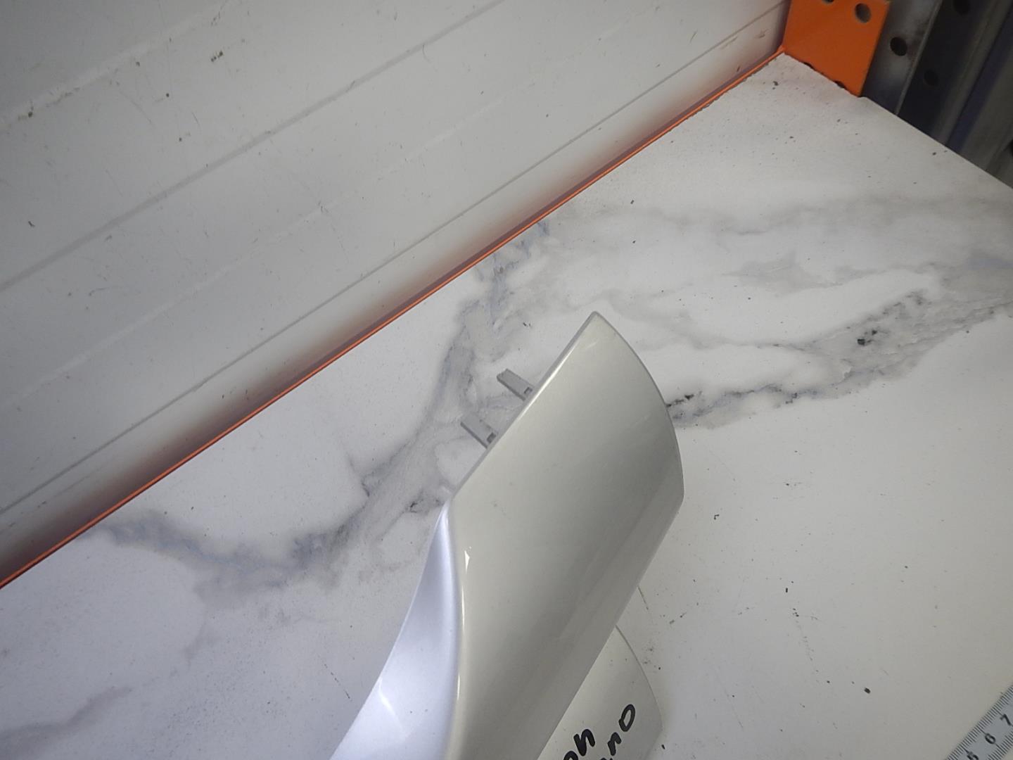 Накладка на решетку радиатора