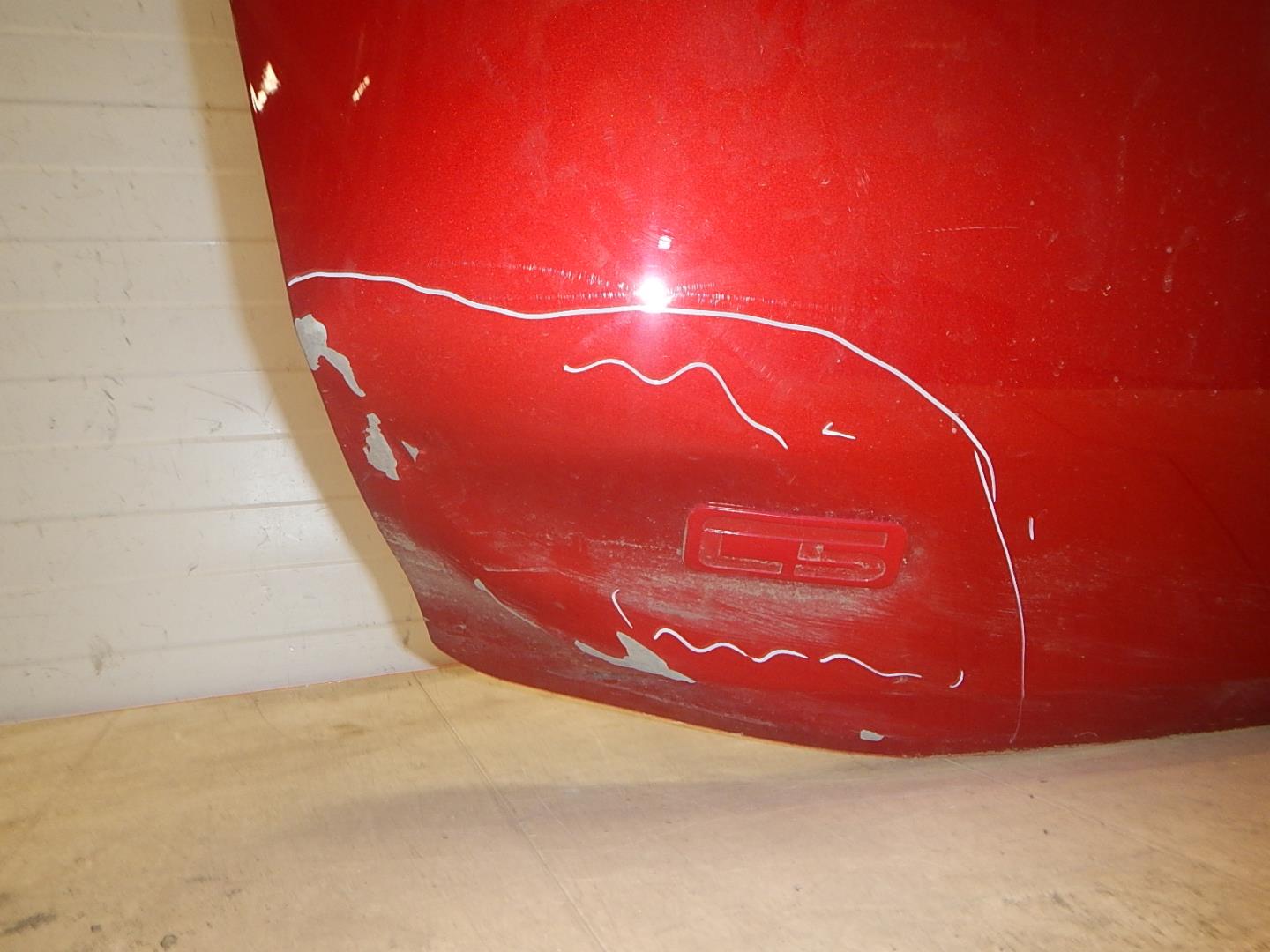 Дверь багажника