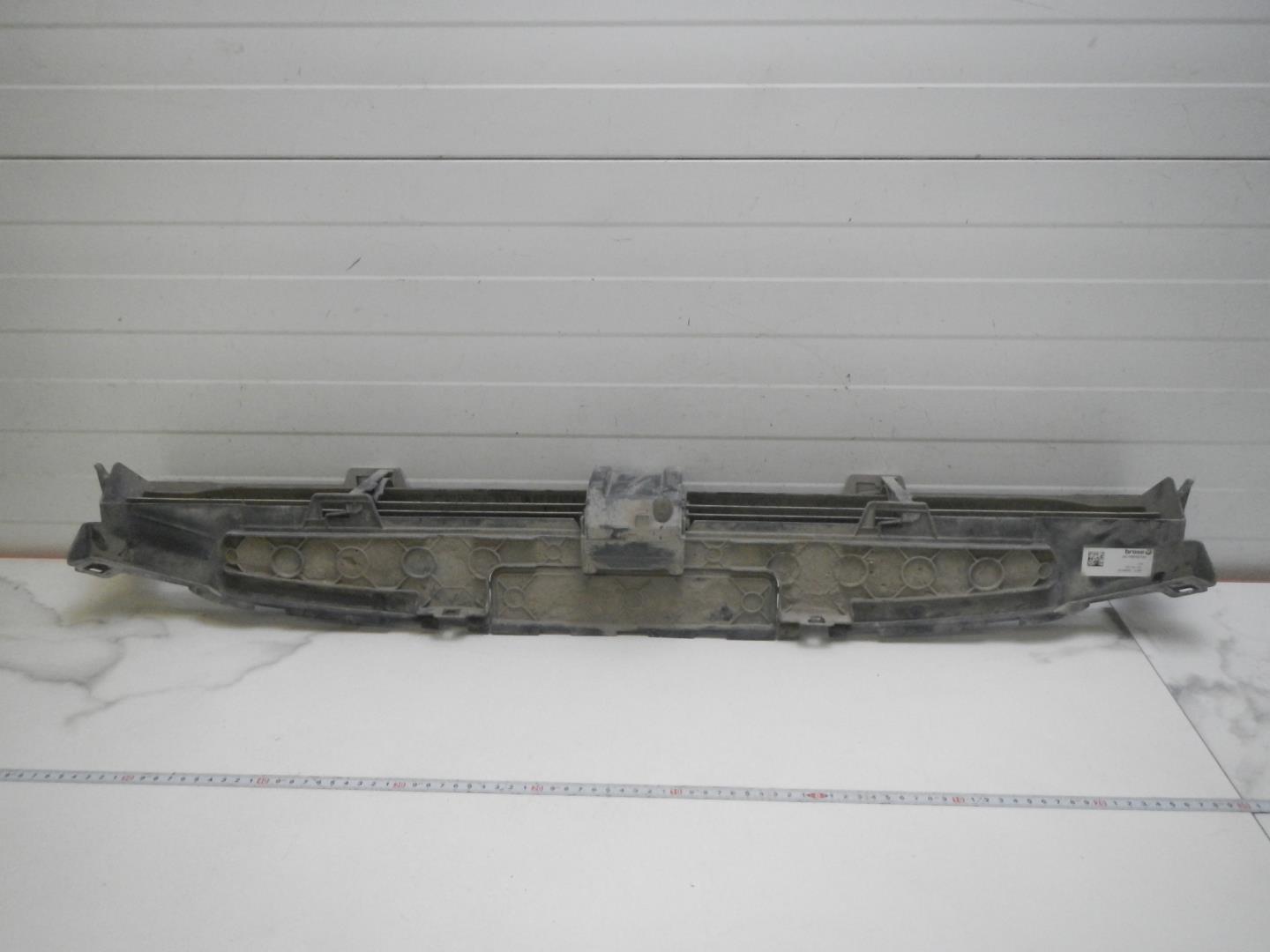 Воздуховод радиатора нижний