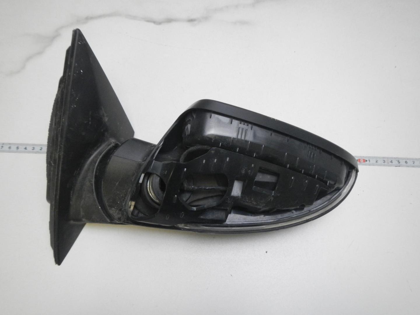 Зеркало левое электрическое