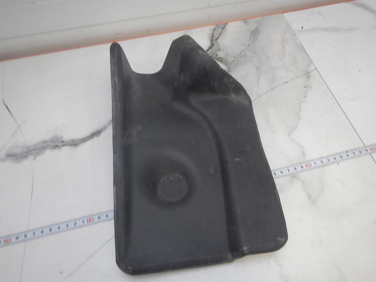 Накладка (кузов наружные)