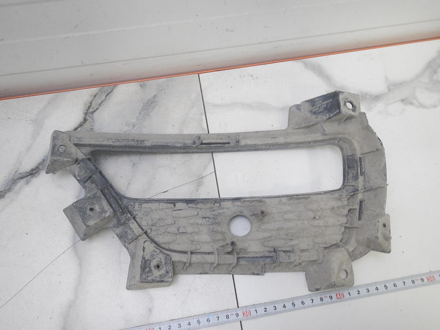 Накладка заднего бампера левая