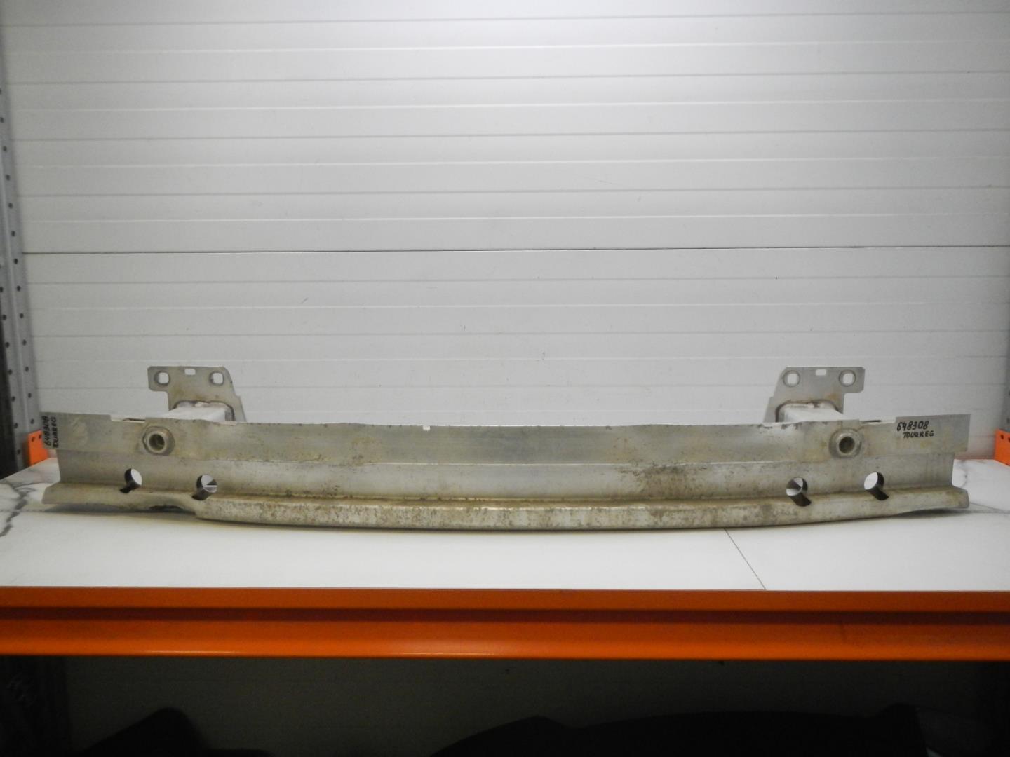 Усилитель заднего бампера