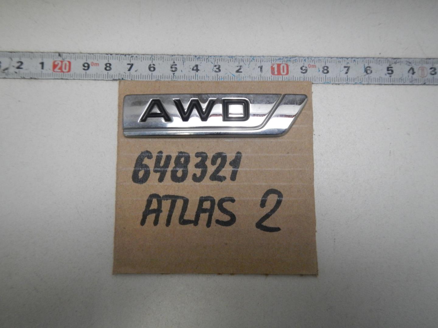 Эмблема на крышку багажника