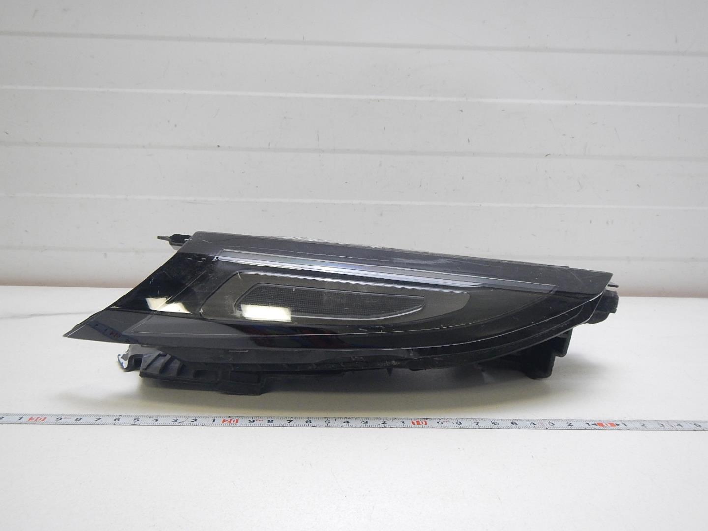 Указатель поворота левый