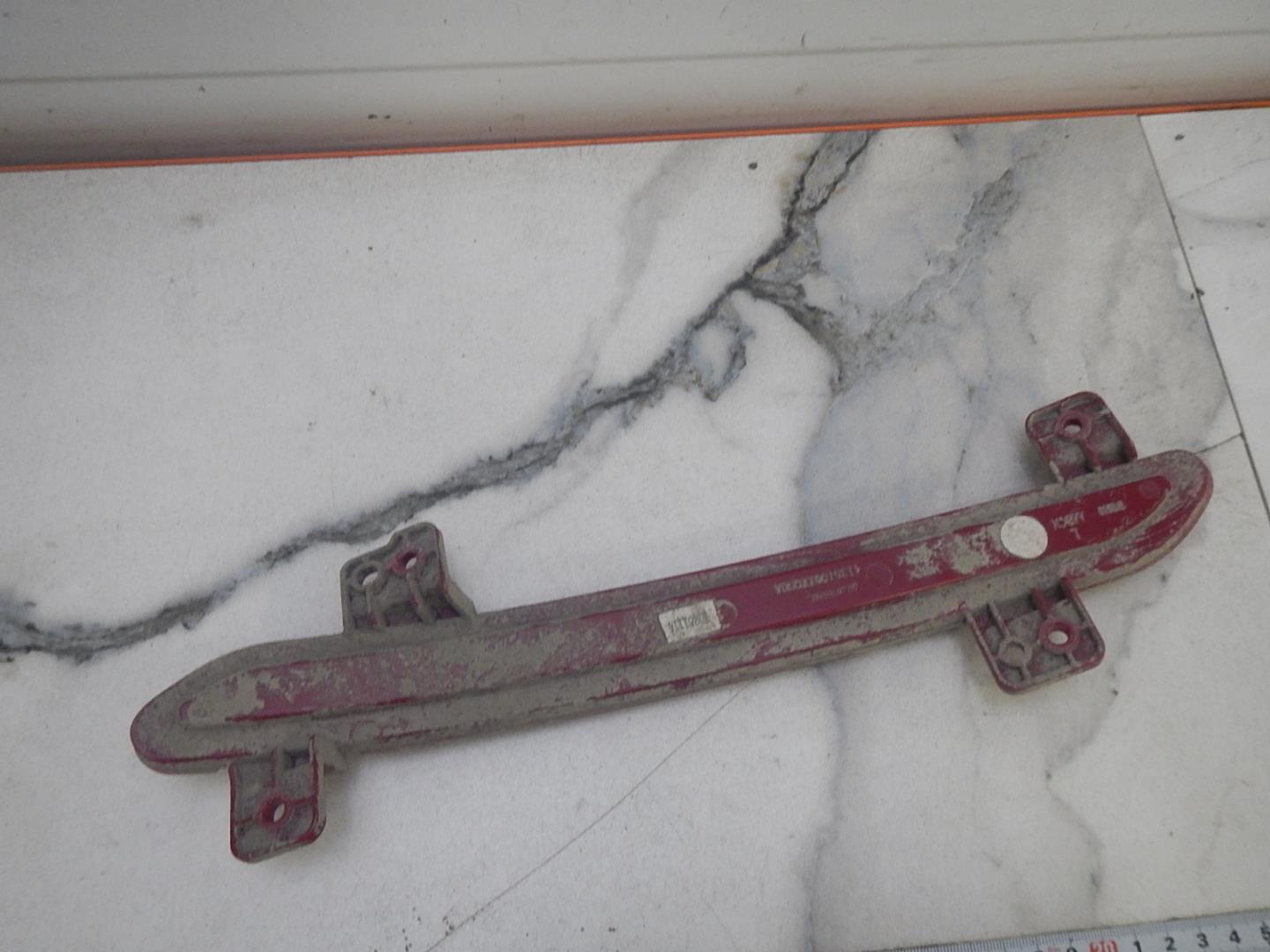 Отражатель в бампер задний левый