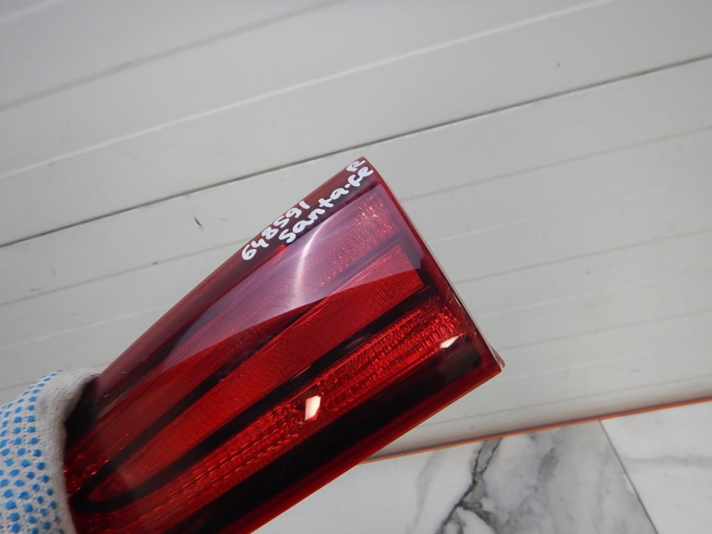 Фонарь задний внутренний правый