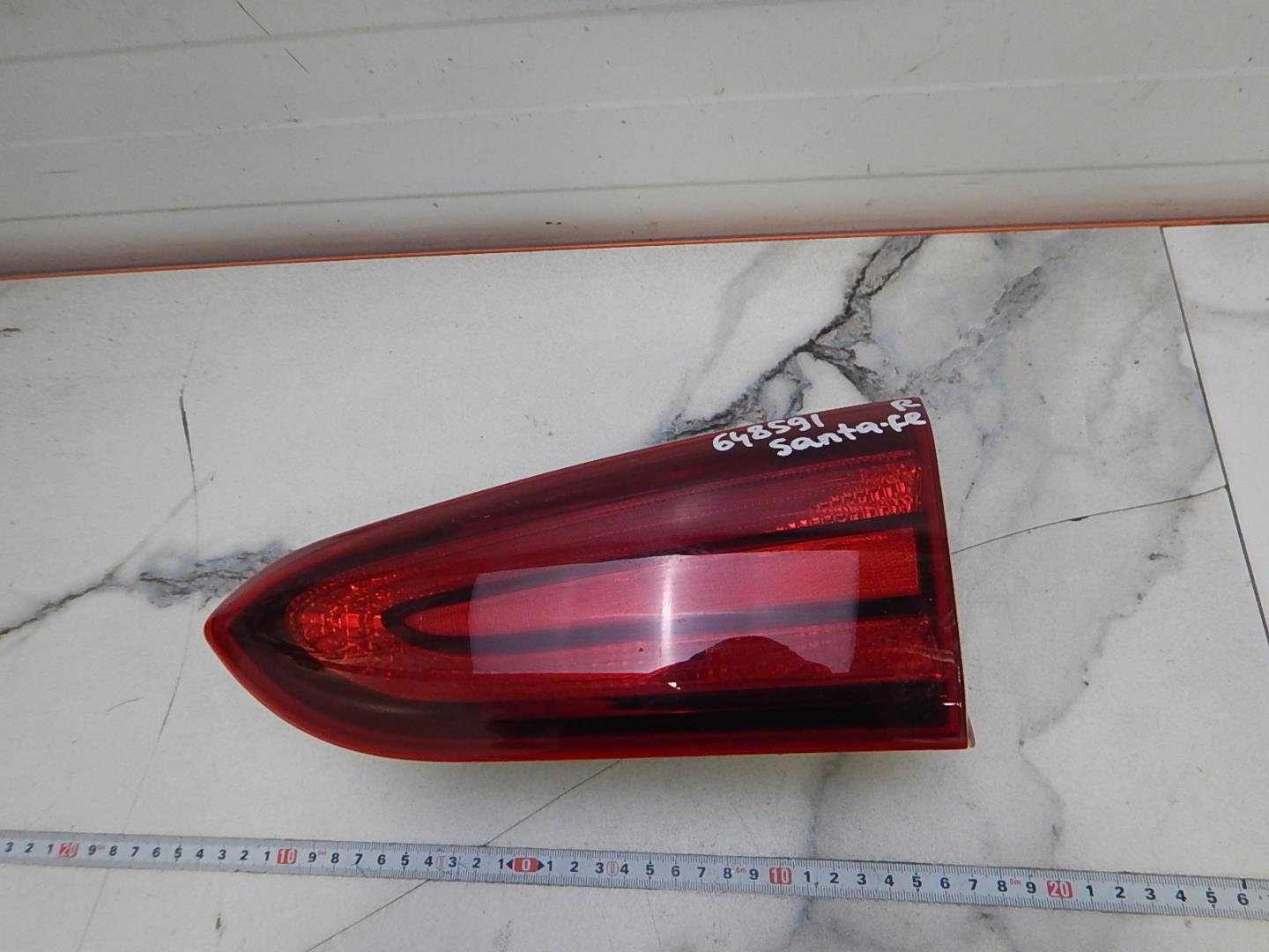 Фонарь задний внутренний правый