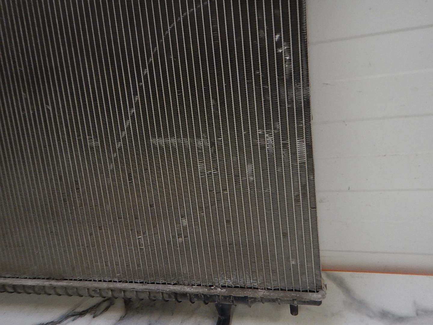 Радиатор охлаждения двигателя основной